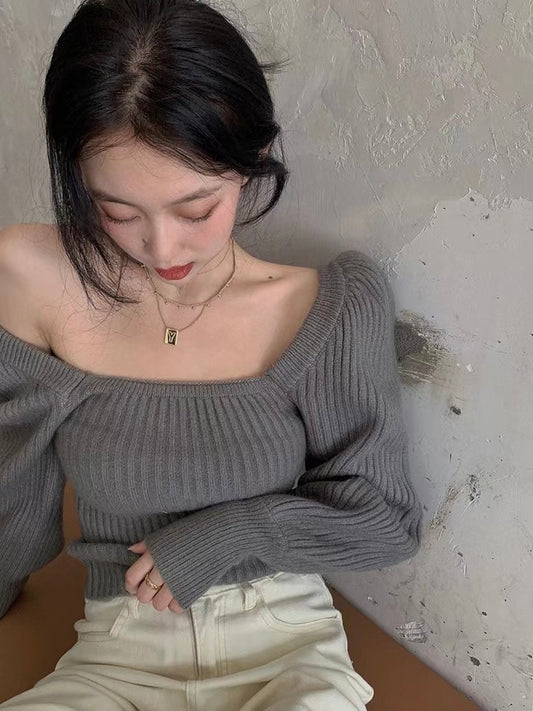 Lantern Sleeves Ribbed Knit Top