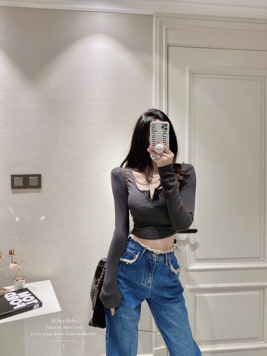 Cropped Tee With Pads