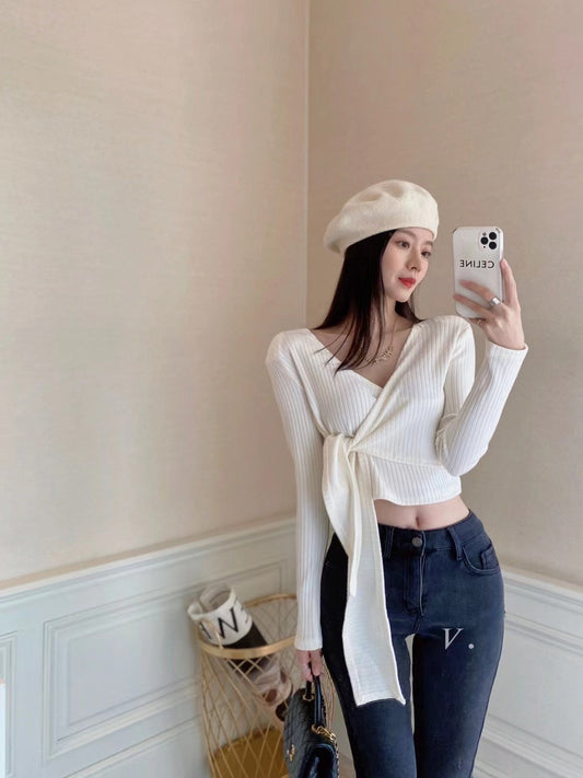 V-neck Tie Ribbed Knit Top