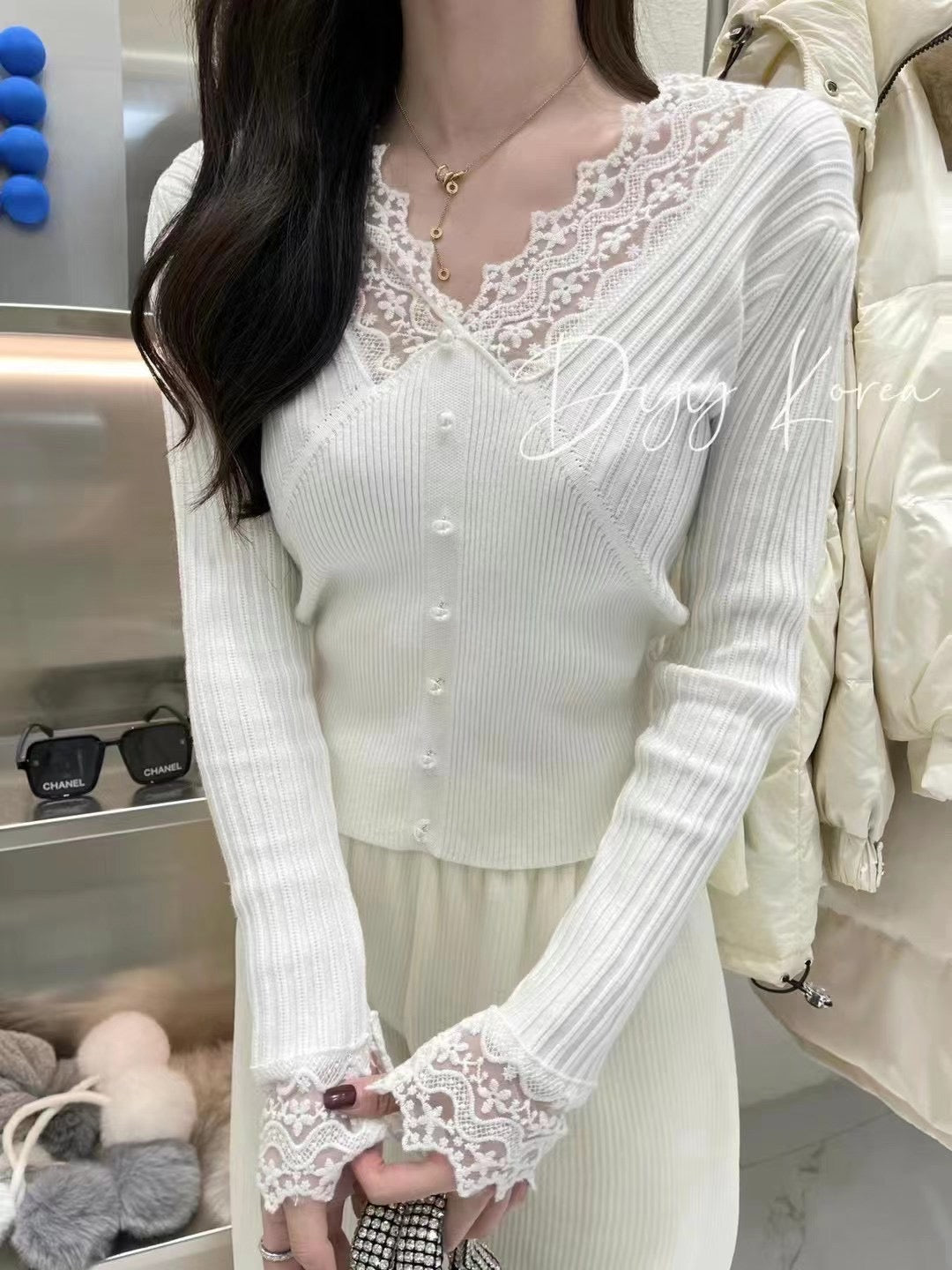 Lace Pearl Button Knit top