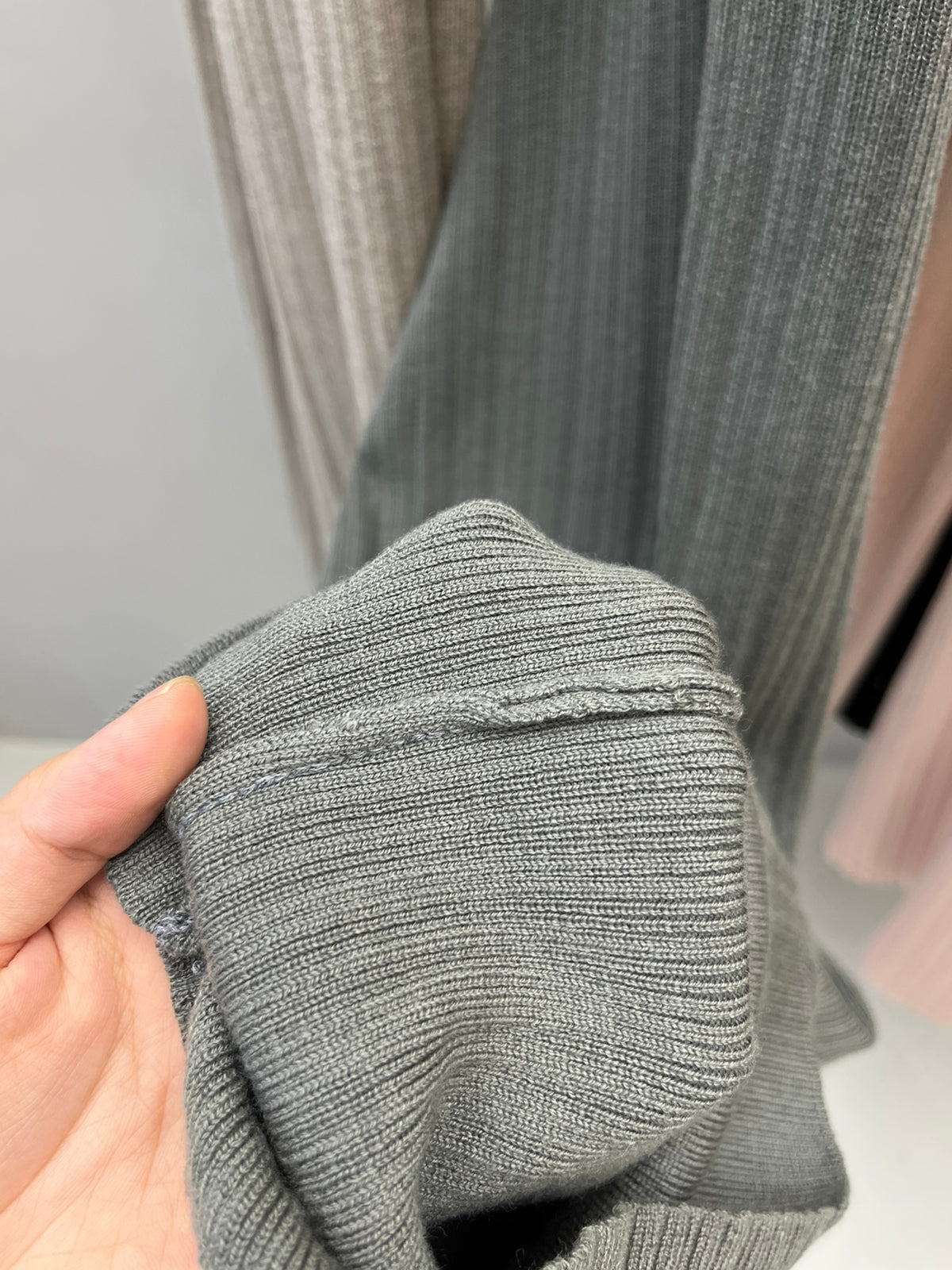 Ribbed Knit Wide Legs Pant