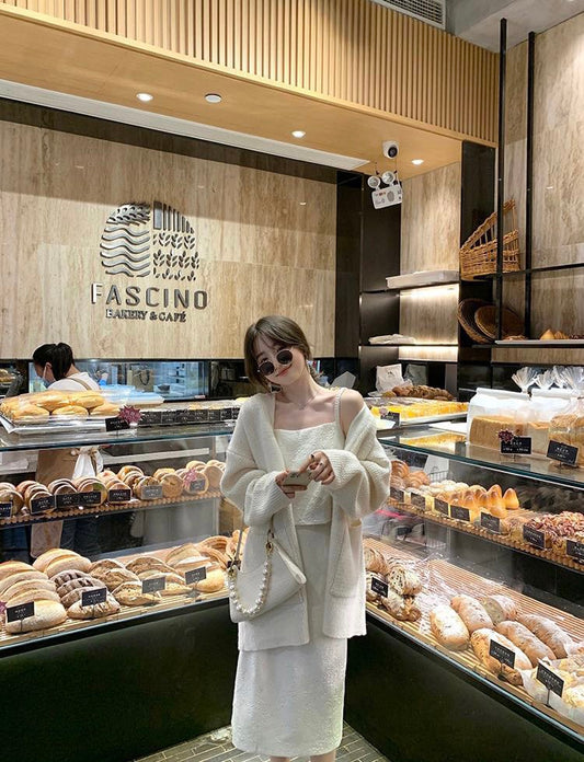 Two Pockets Knit Cardigan