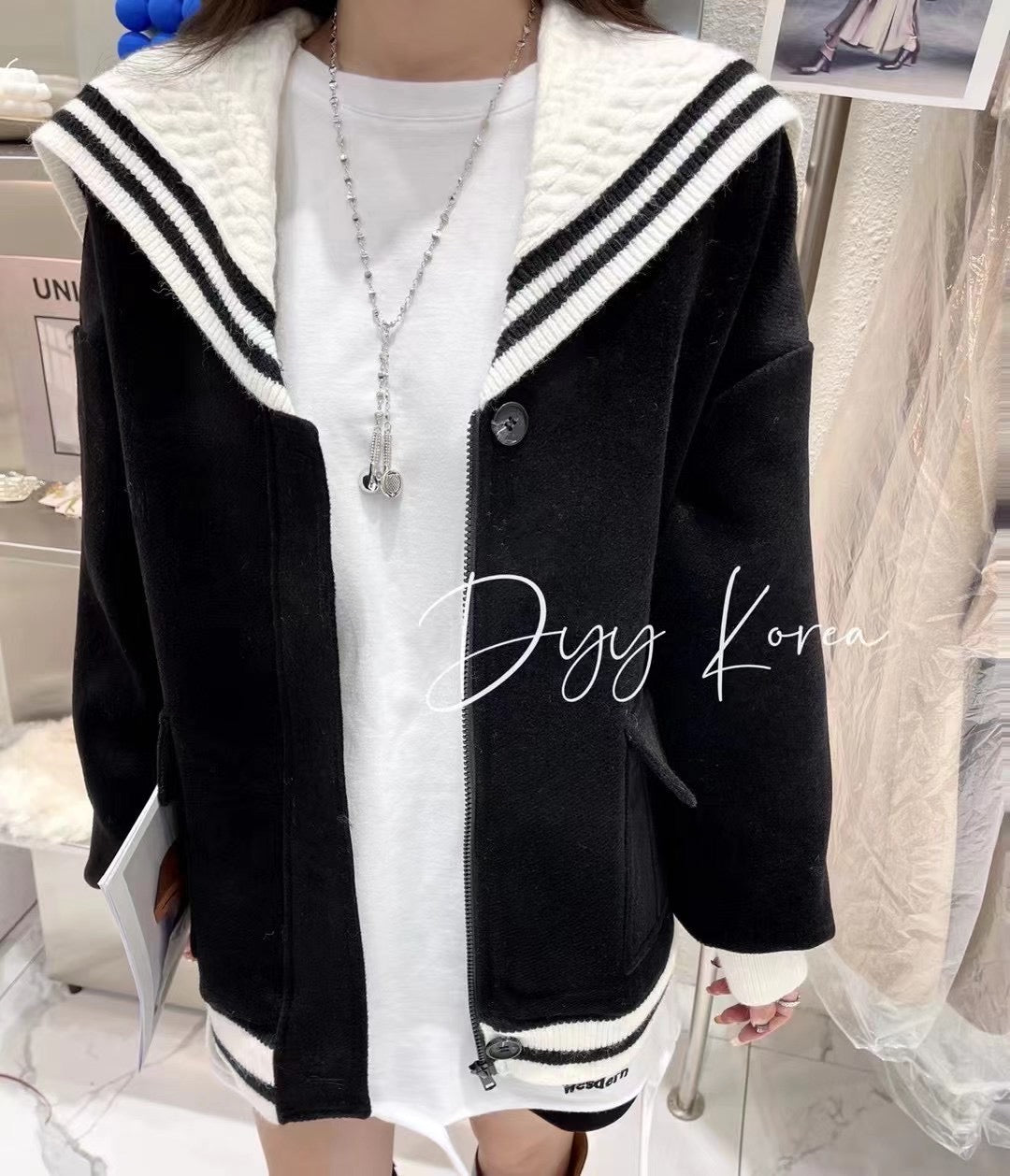 Sailor Collar Velvet Jacket