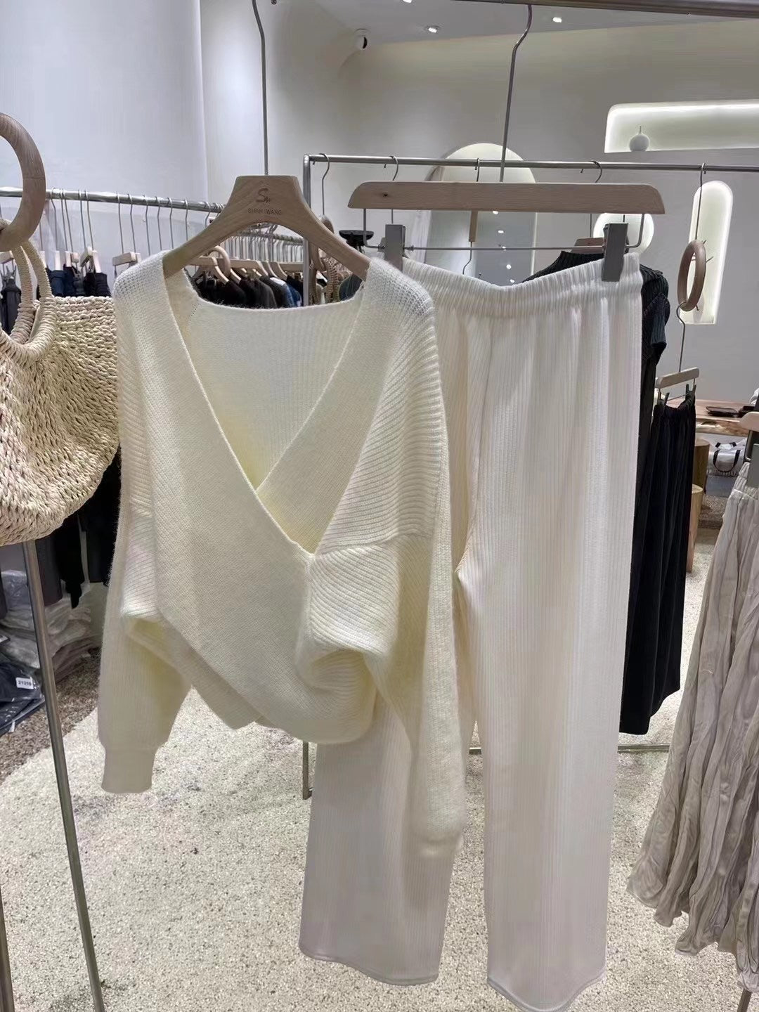 Fleece Lined Ribbed Wide Leg Pants