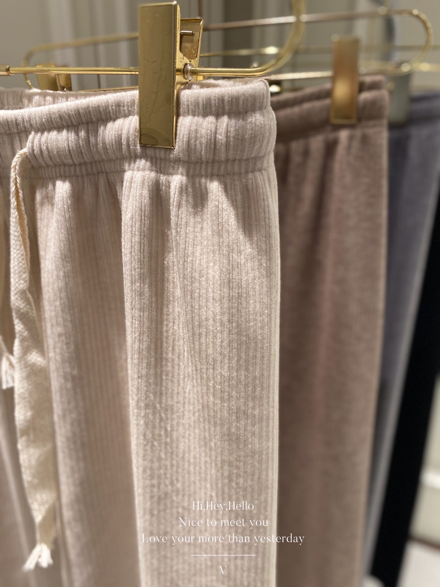 Woolen Ribbed Wide Legs Pants