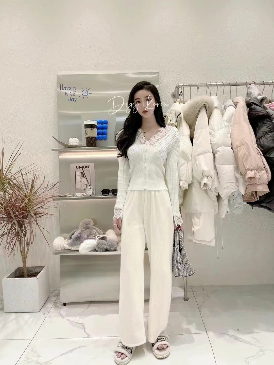 Lace Pearl Button Knit top