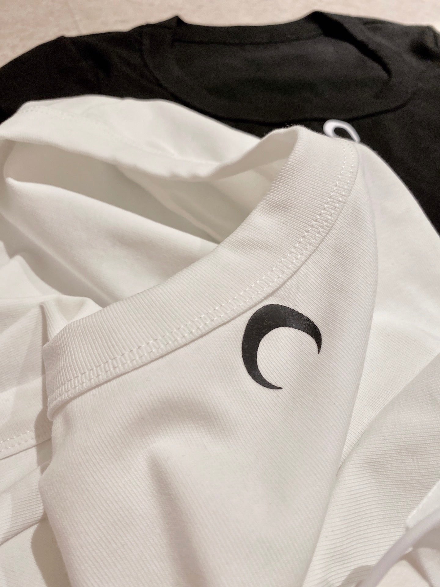 Small Moon Slim Tee