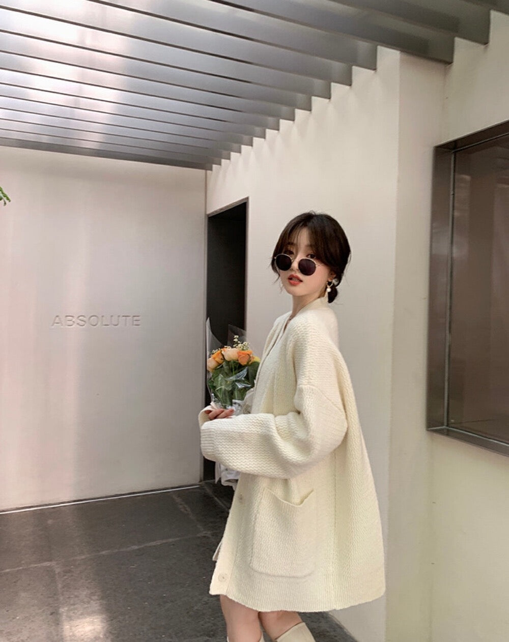 Two Pockets Knit Cardigan