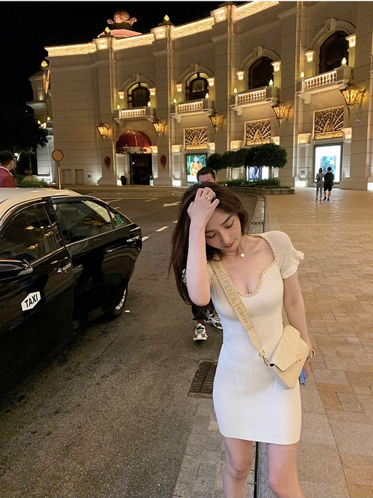 Chains V-Neck Knit Dress