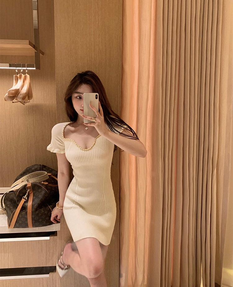 Chains V-Neck Knit Dress