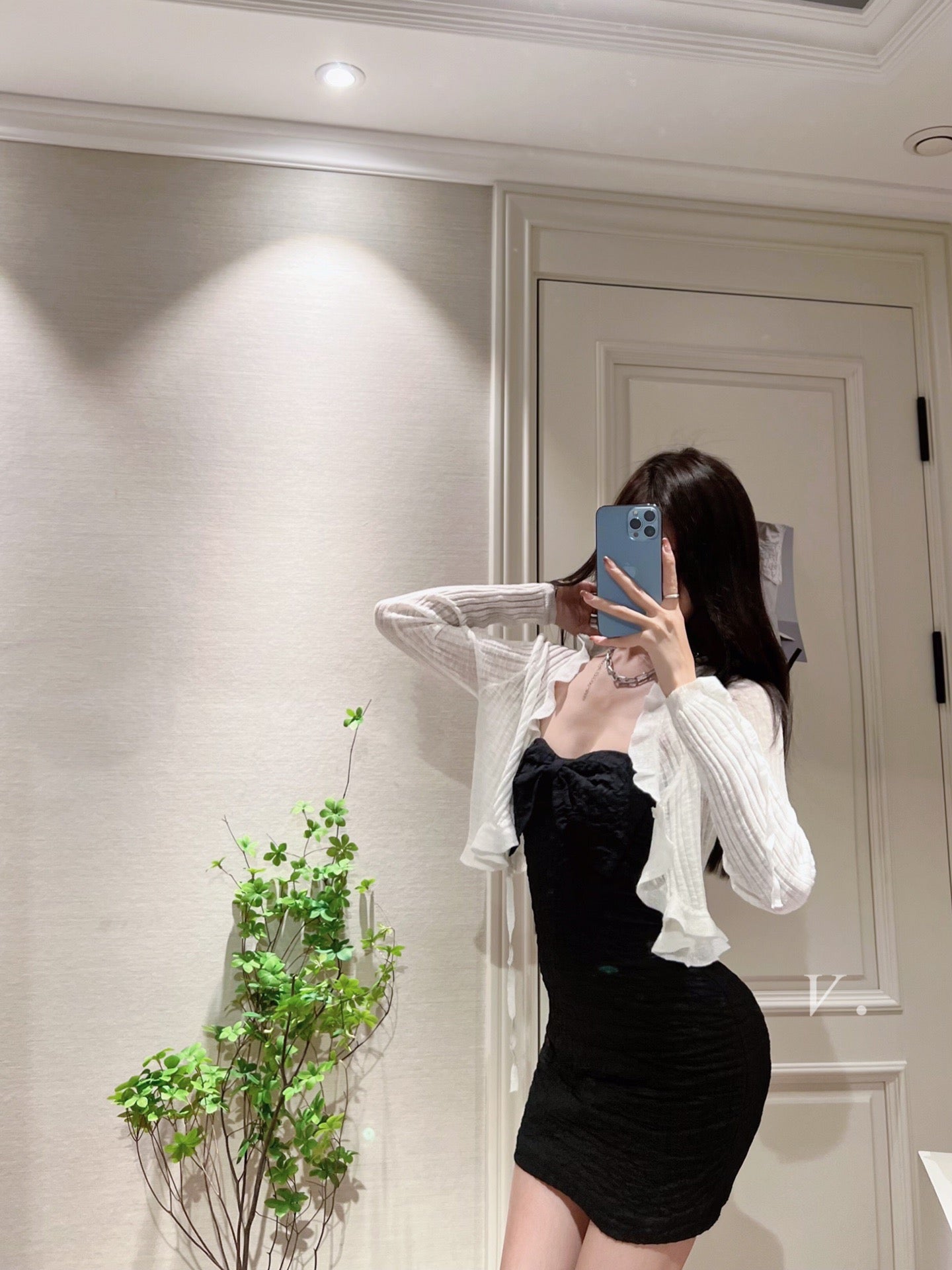 Light Weight Ruffled Thin Jacket