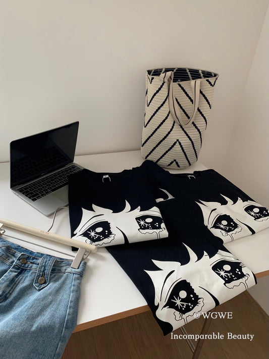 Comic Girl Oversized Tee