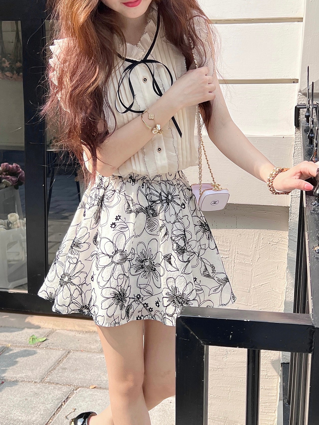 Line Art Floral Skort