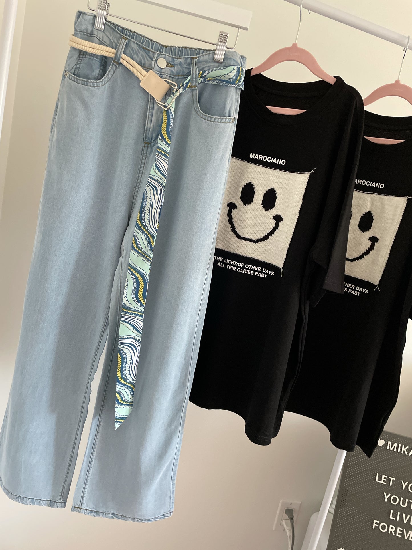 Lightweight Wide Legs Faux Jeans