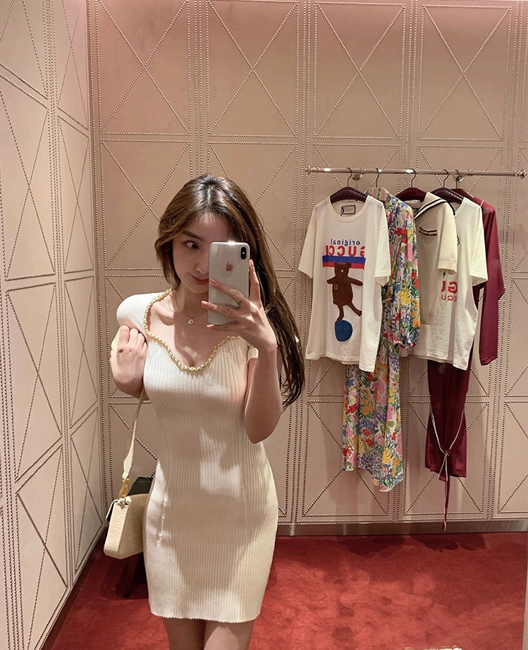 Chains V-Neck Knit Dress