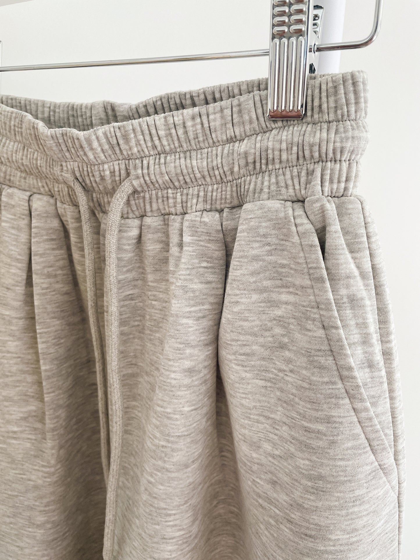 Two Pockets Wide Leg Pants