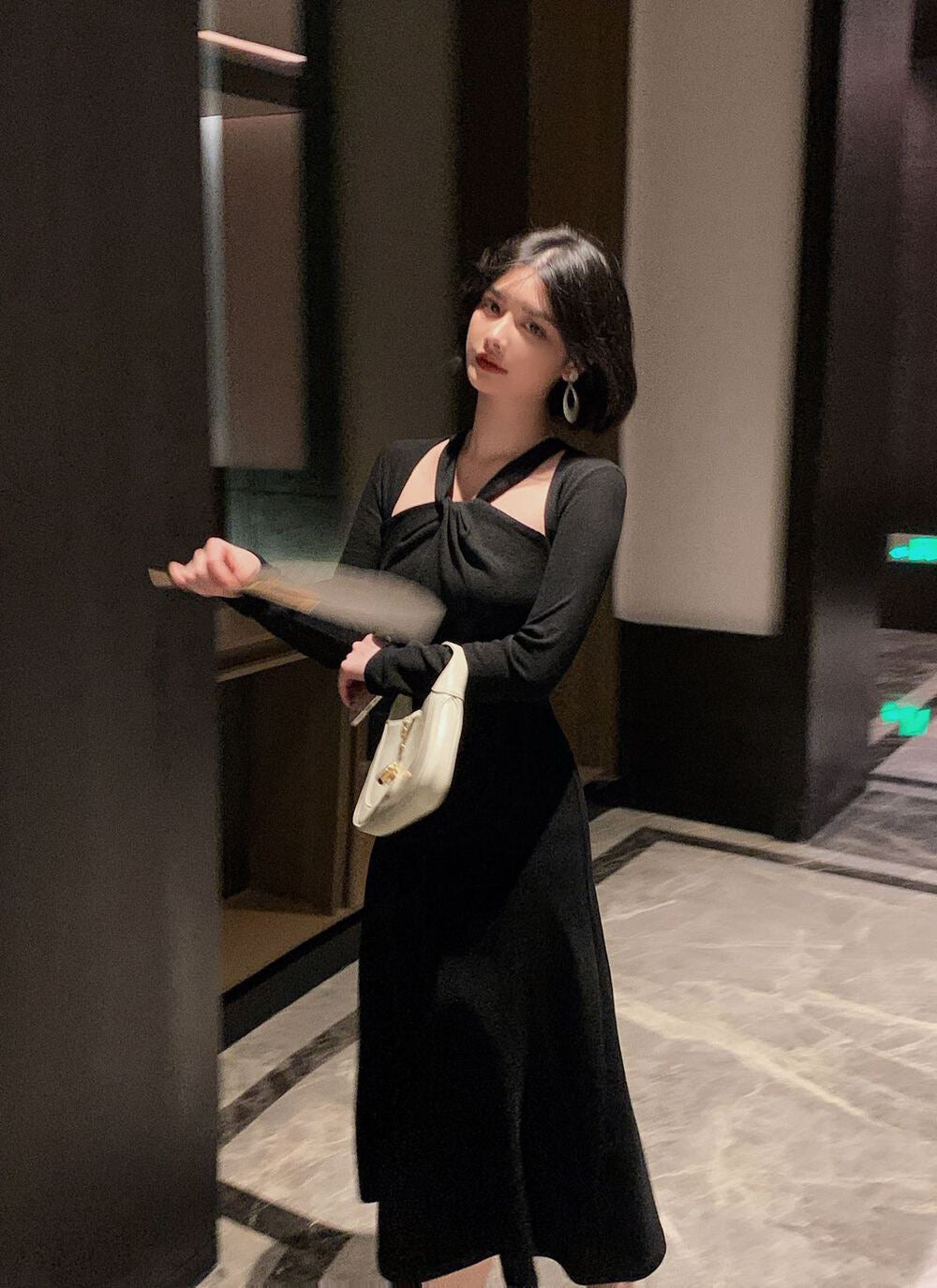 Halter-neck Knit A-line Dress
