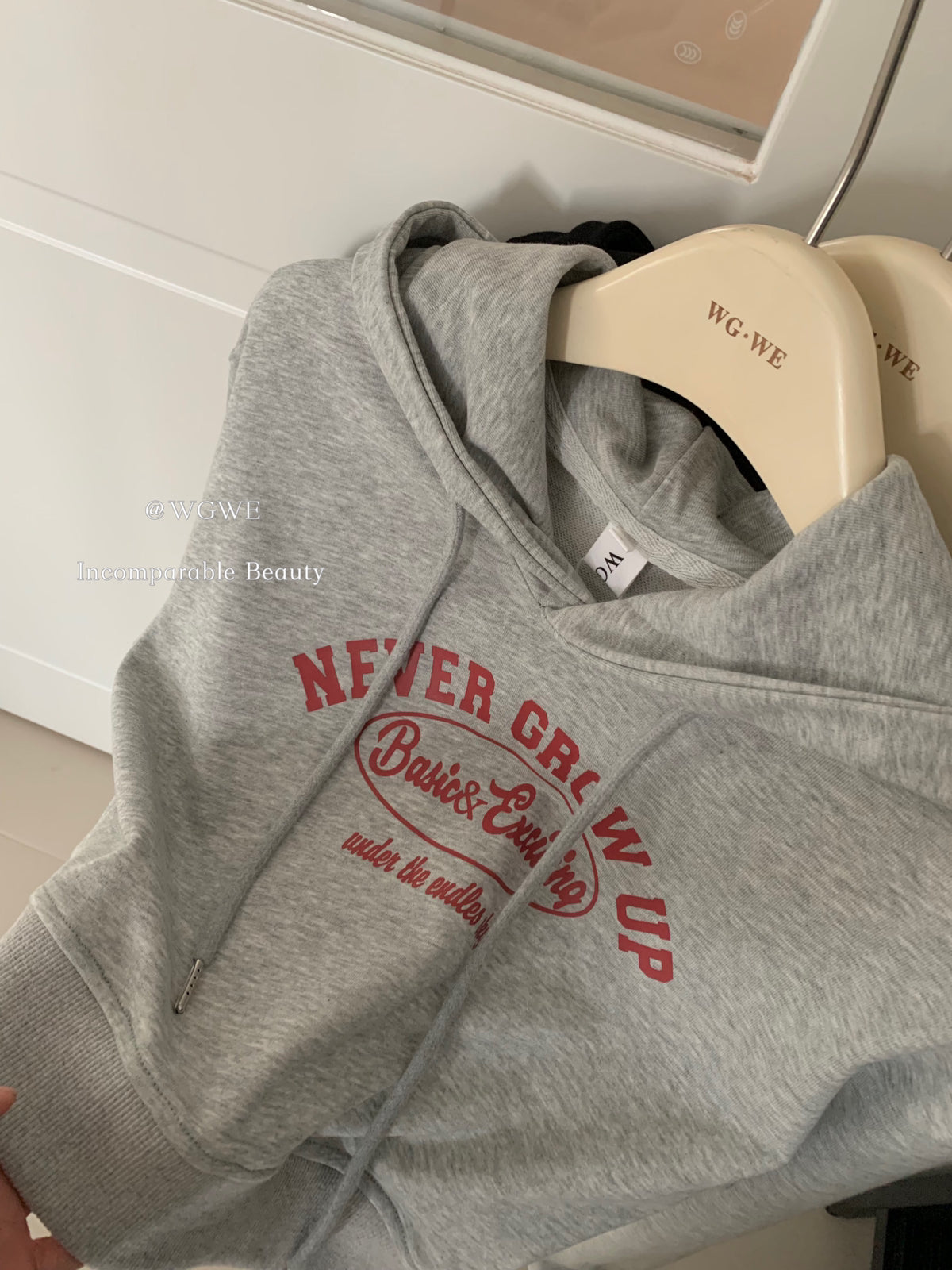 American Style Cropped Hoodie