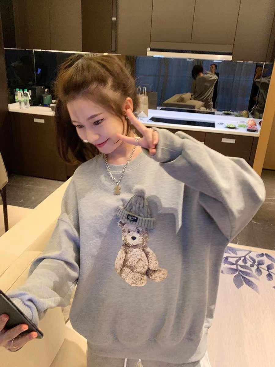 Bear with Real Hat Sweatshirt