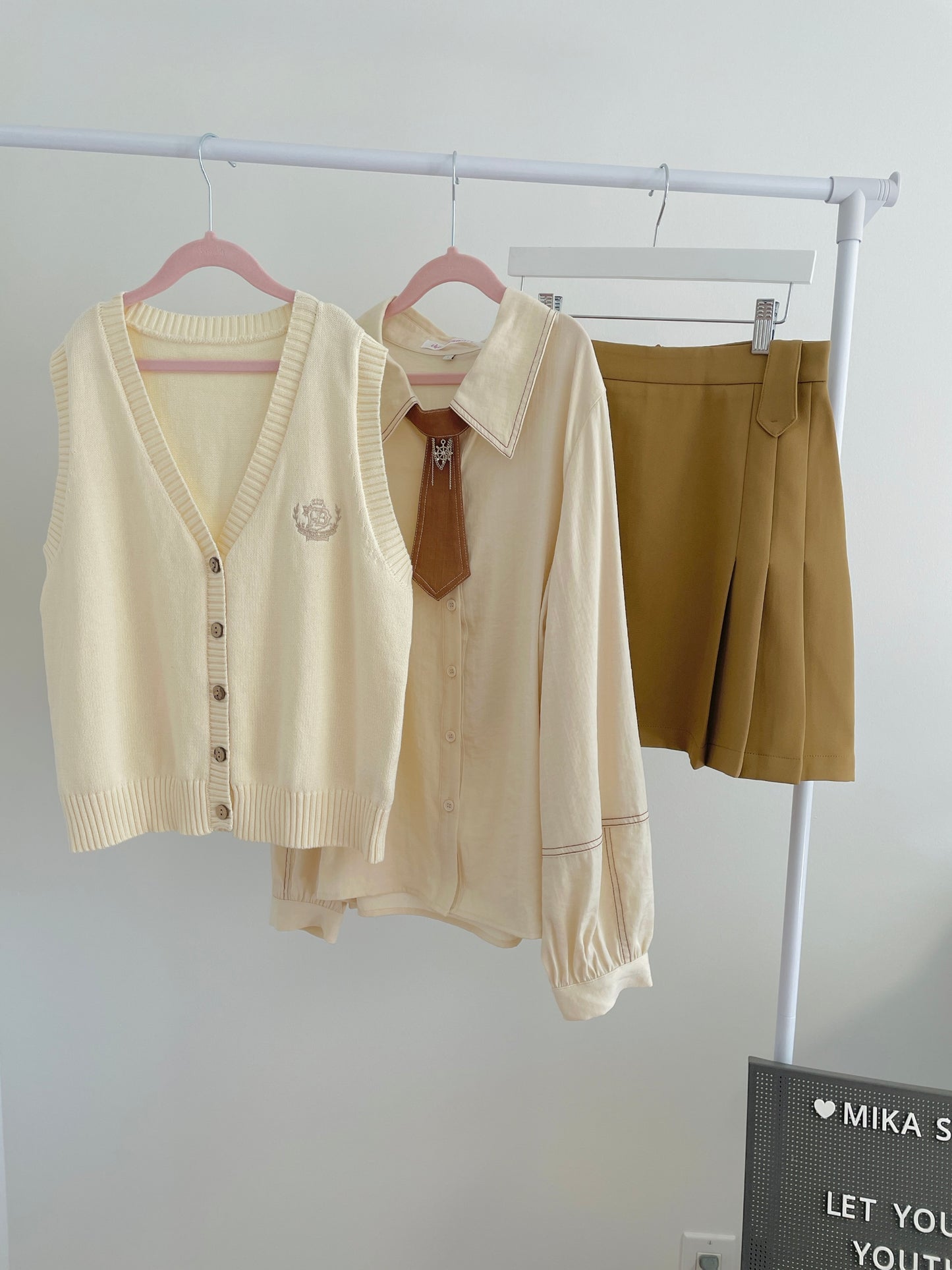 Preppy Half Pleated Skirt