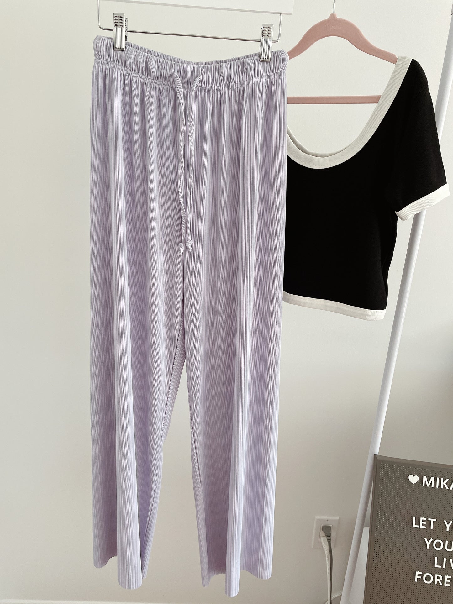 Taro Ribbed Relaxed Wide Legs Pants