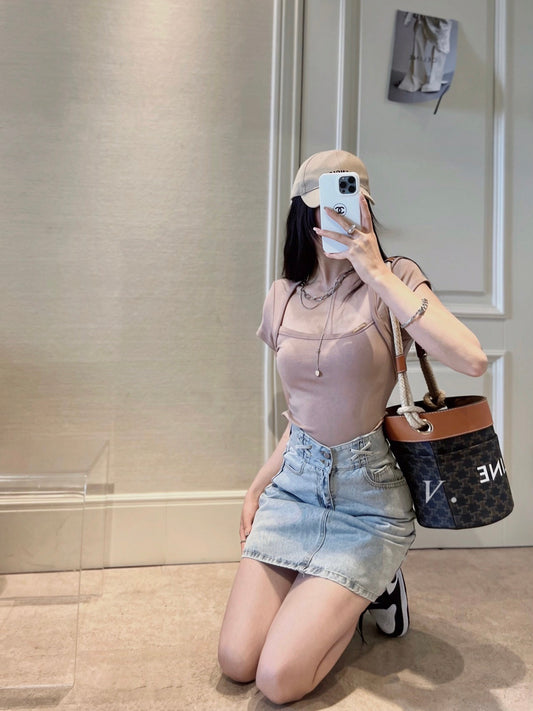 Sliver Logo Square Neck Tee
