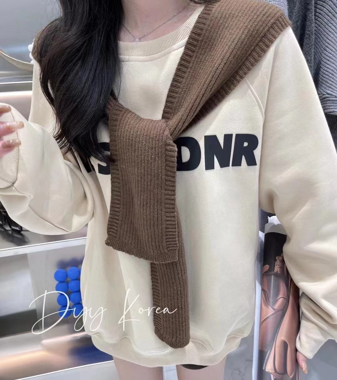 Mini Scarf Sweatshirt Set