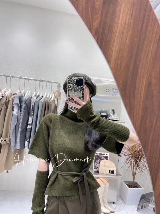 Turtleneck Sweater with Sleeves Set