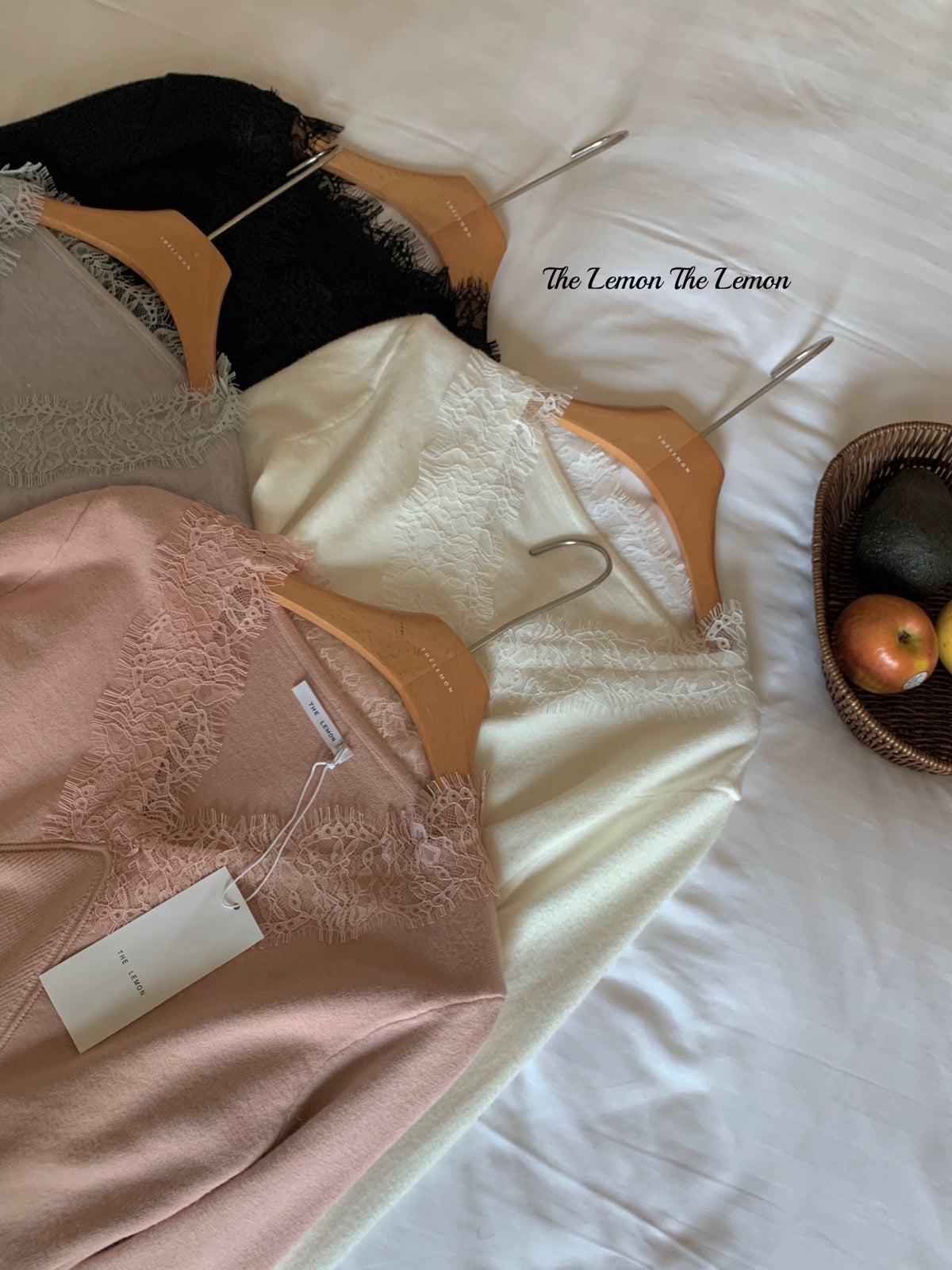 Lace V-neck Knit Top